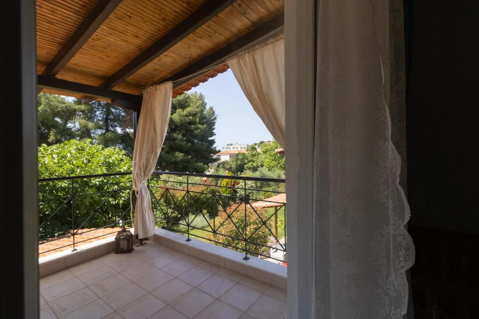 The Chain Well Maisonette Nikiti  Greece