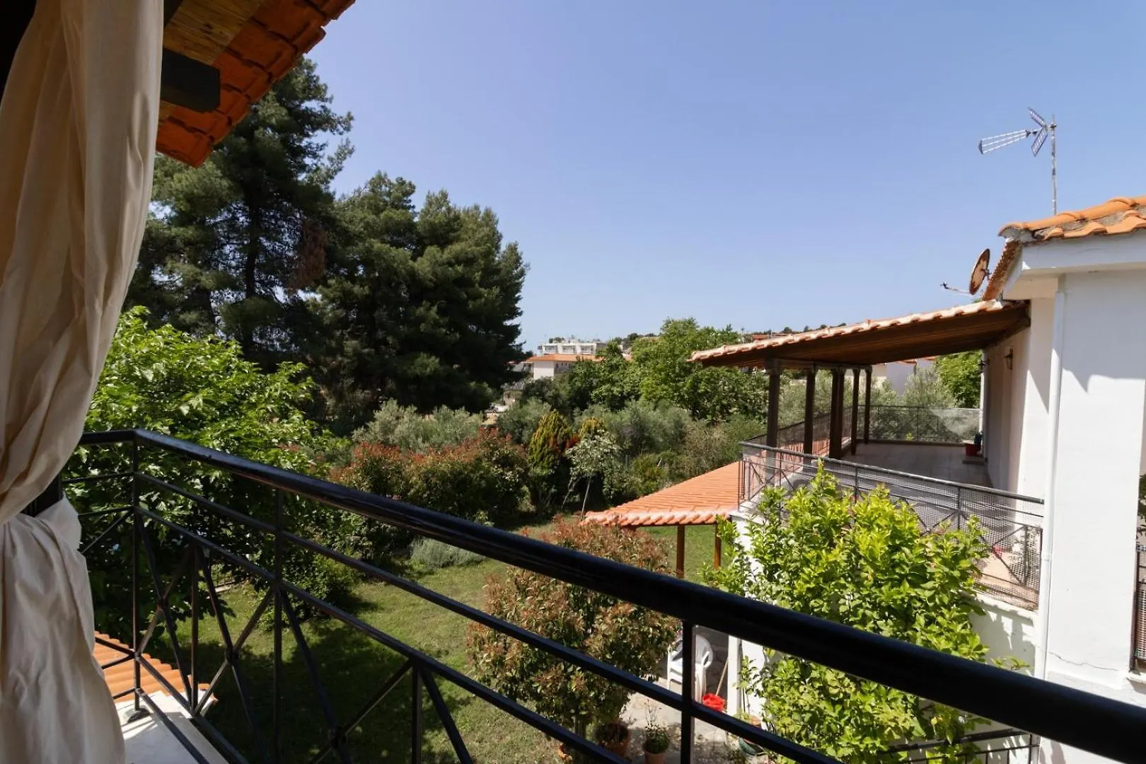 The Chain Well Maisonette Nikiti  Greece